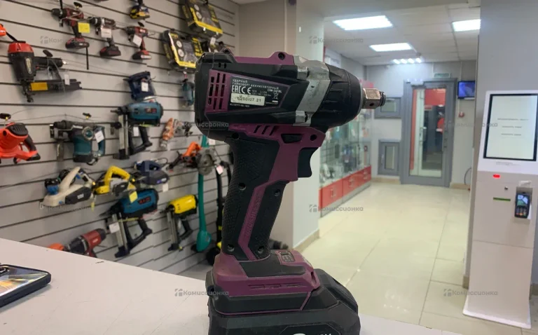 ударный гайковерт аккумуляторный Км Атом CIW-181L