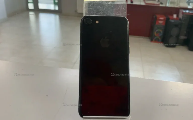Apple iPhone 7 32 ГБ