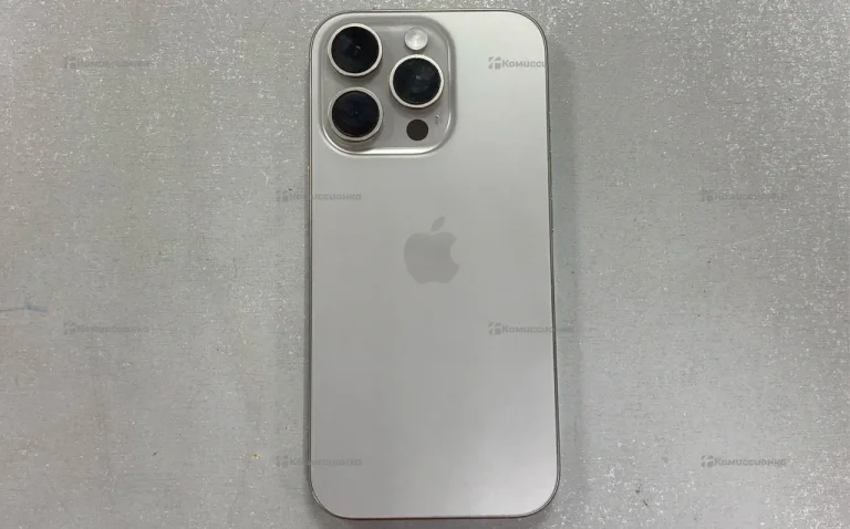 Apple iPhone 16 Pro 8/256 ГБ