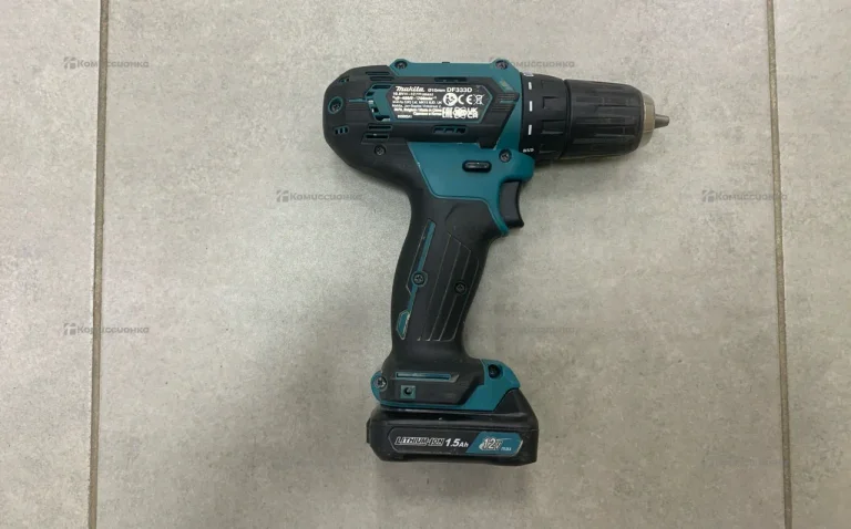 аккумуляторная дрель-шуруповерт Makita DF333D