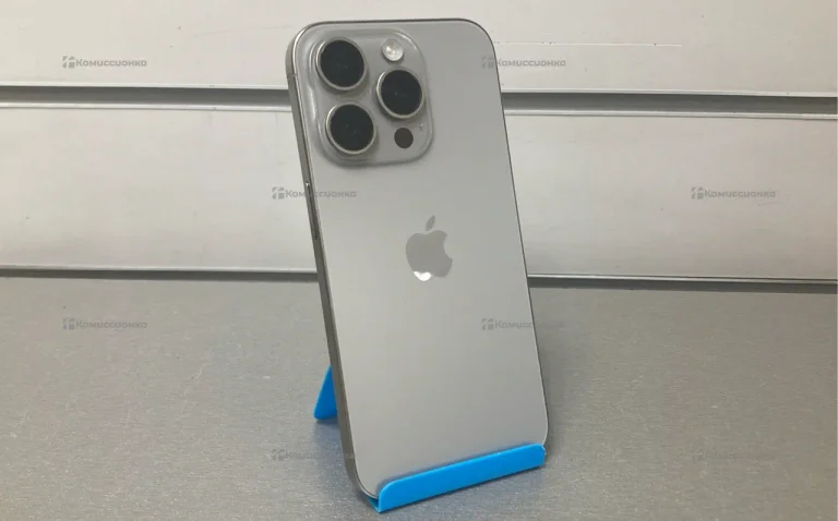 Apple iPhone 15 Pro 8/128 ГБ