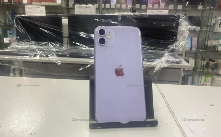 Apple iPhone 11 4/64 ГБ