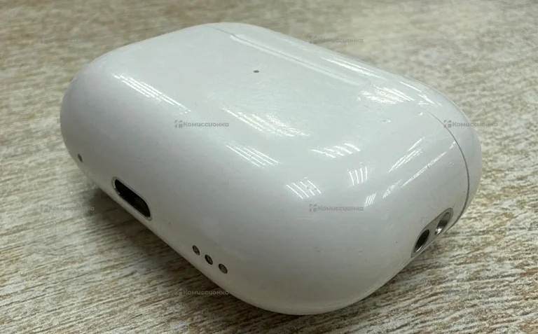 Apple AirPods Pro type-c