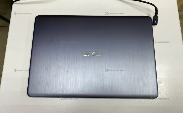 Ноутбук  Asus Notebook e406s