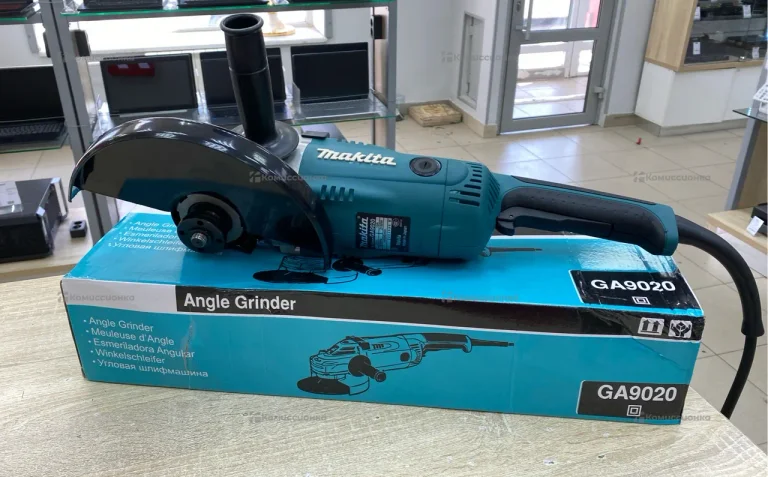 УШМ Makita GA9020