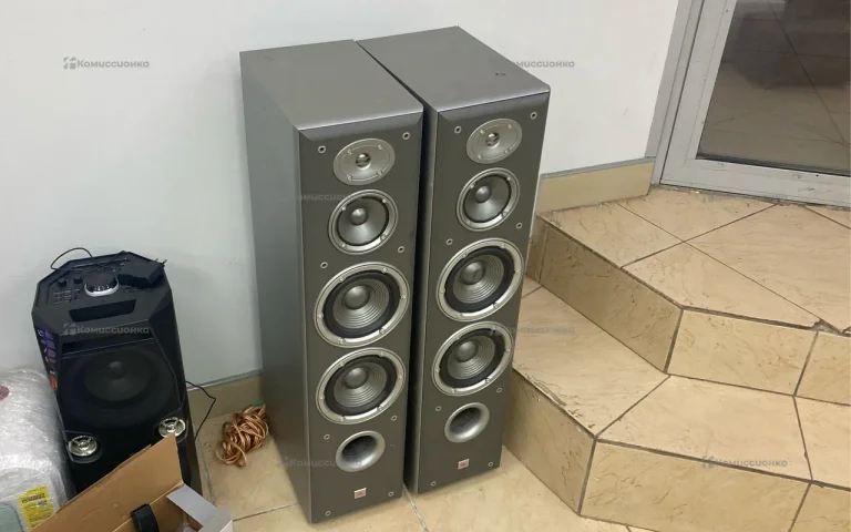 Колонки Jbl e80