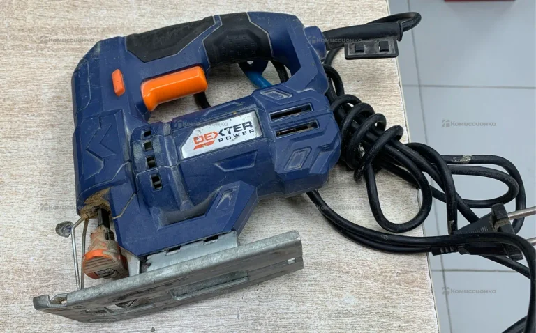 Лобзик Dexter NC200JC