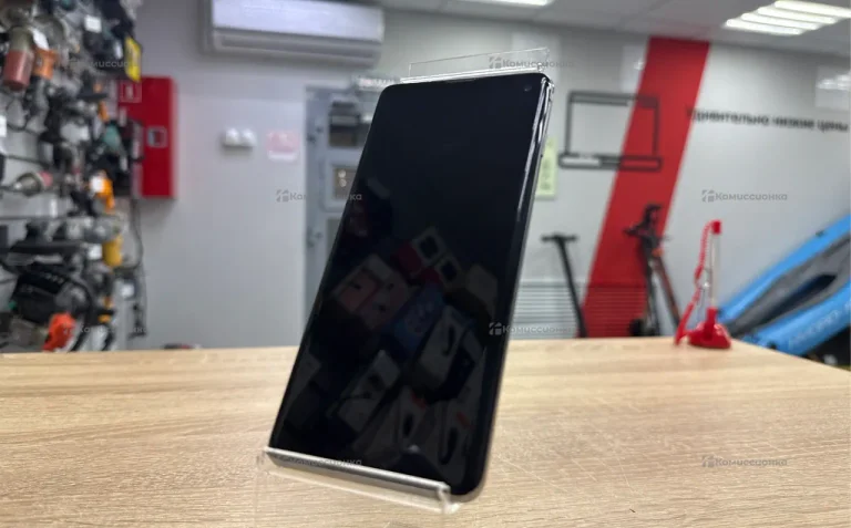 Samsung Galaxy S10+ 8/128 ГБ