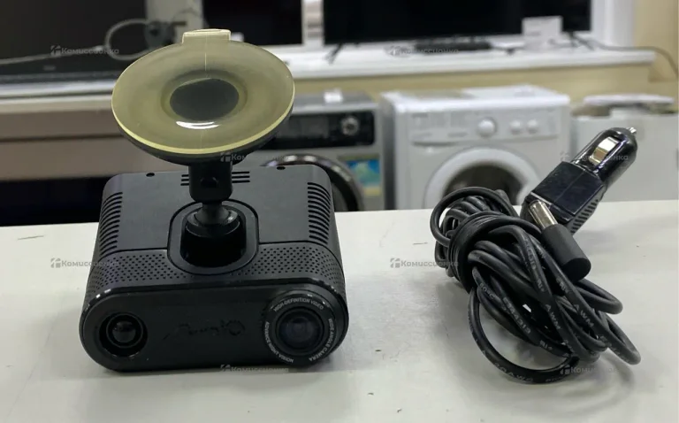 Видеорегистратор MIVue i95