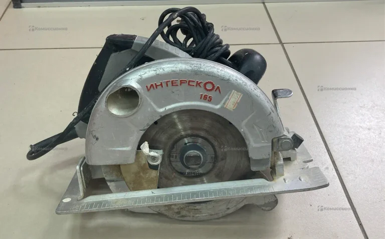 Дисковая пила Интерскол ДП-165/1200