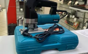 Лобзик Makita сетевой 3404Z