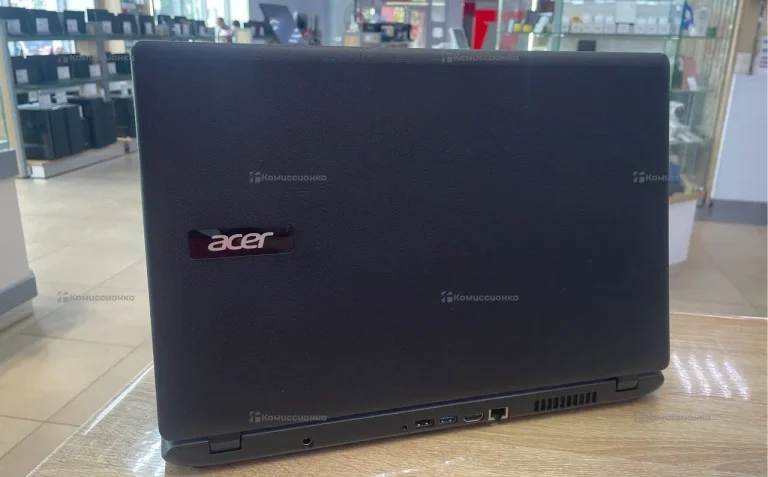 Ноутбук  Acer ES1-522