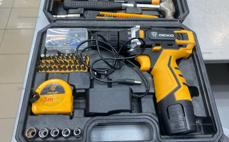Аккумуляторная дрель-шуруповерт DEKO DKCD12FU-Li