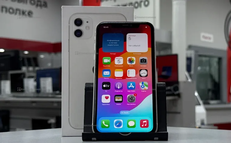 Apple iPhone 11 4/256 ГБ