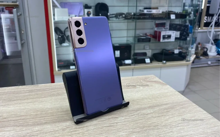 Samsung Galaxy S21 8/128 ГБ