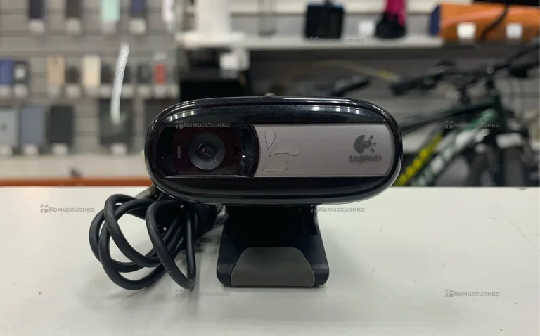 Веб - камера Logitech