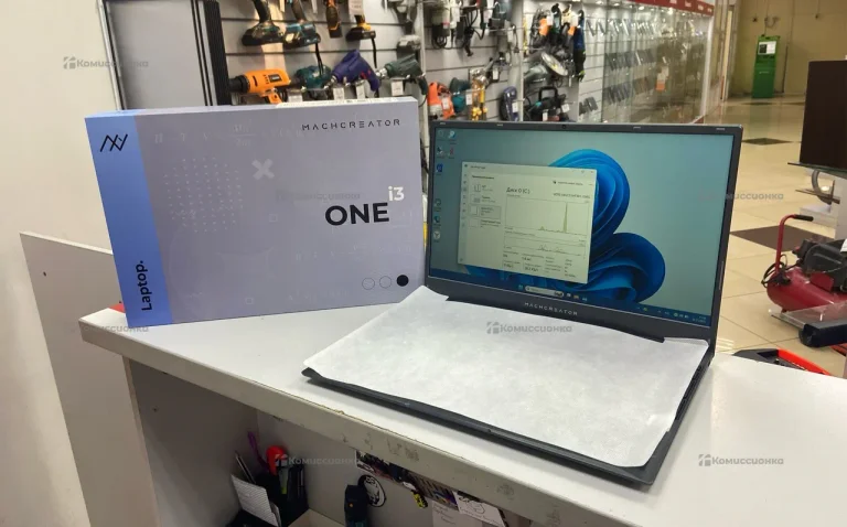 Ноутбук Machcreator One i3
