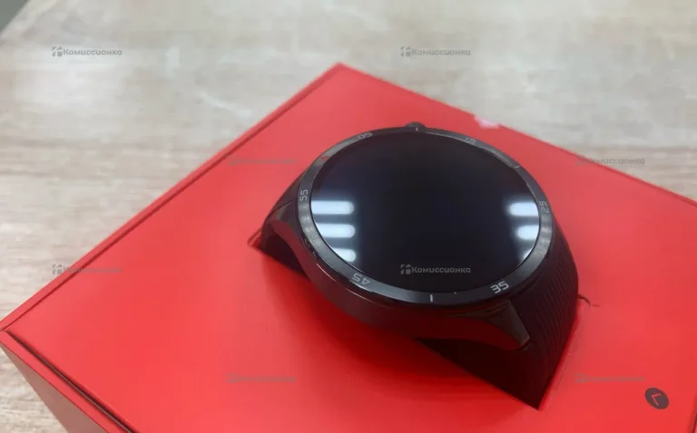 Часы  OnePlus watch 3