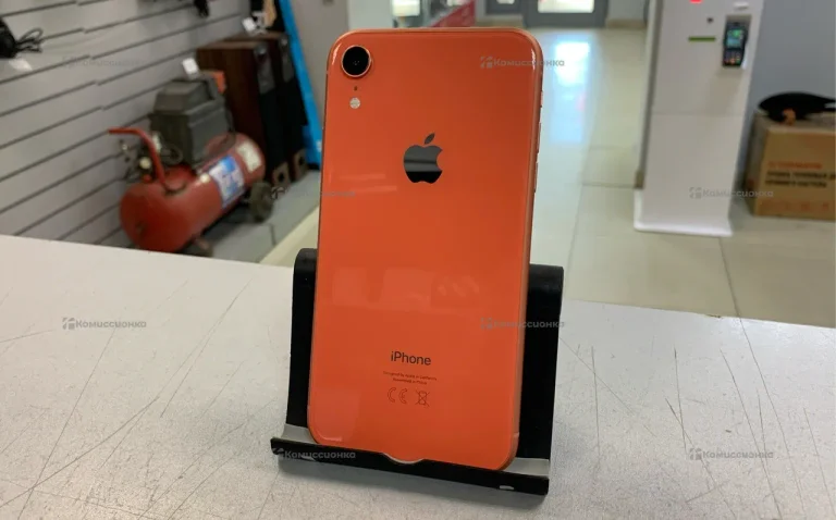 Apple IPhone XR 64Гб