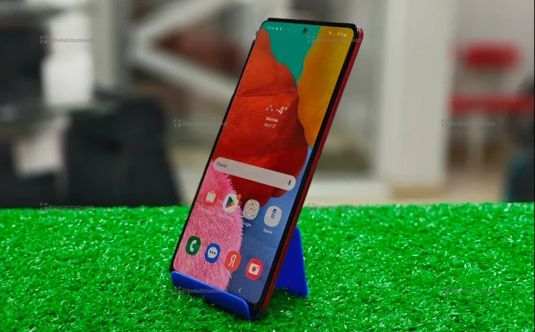 Samsung Galaxy A51 4/64 ГБ