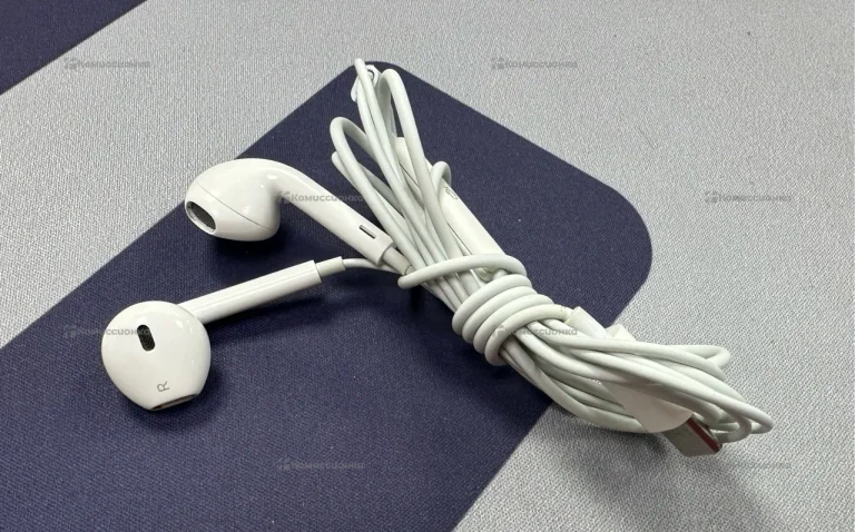 Наушники  EarPods