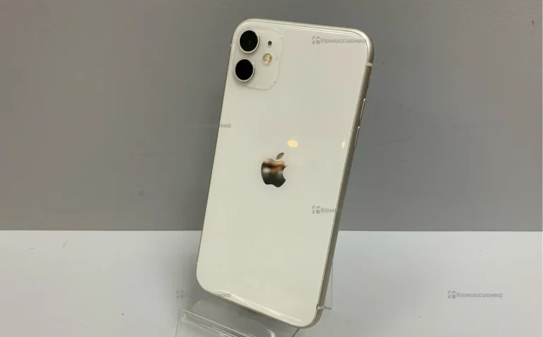 Apple iPhone 11 4/64 ГБ