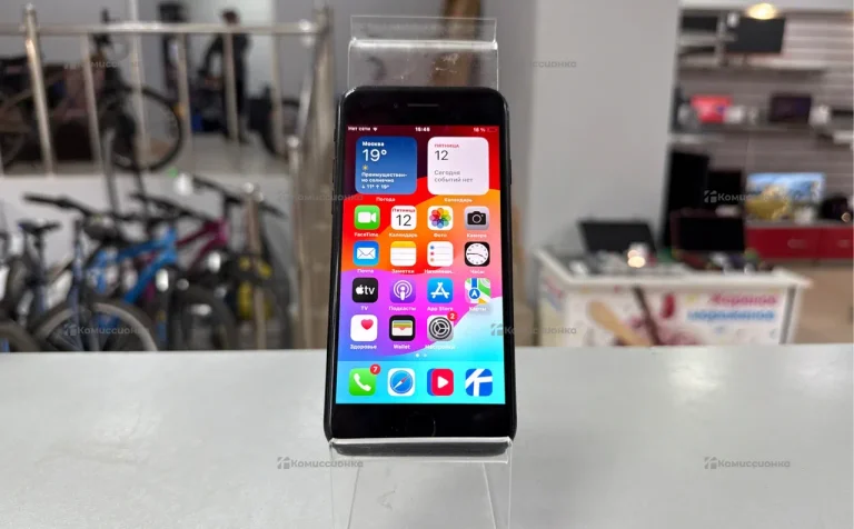 Apple iPhone SE 2020 64Gb