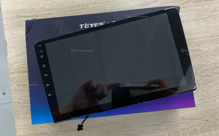 Автомагнитола  Teyes CC3L 4/32