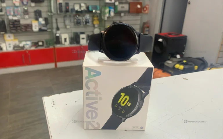 Часы  Samsung Watch Active 2