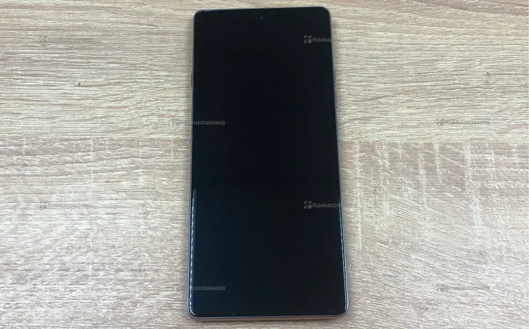 Tecno Camon 40 12/256 ГБ