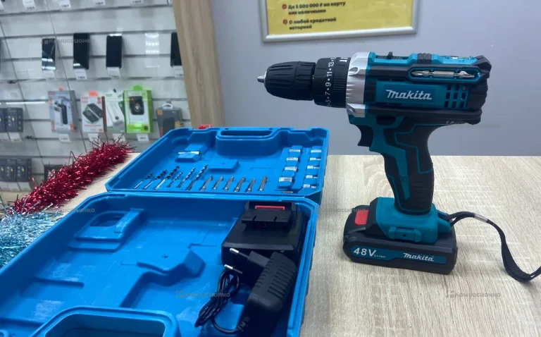 Шуруповерт makita (реплика)