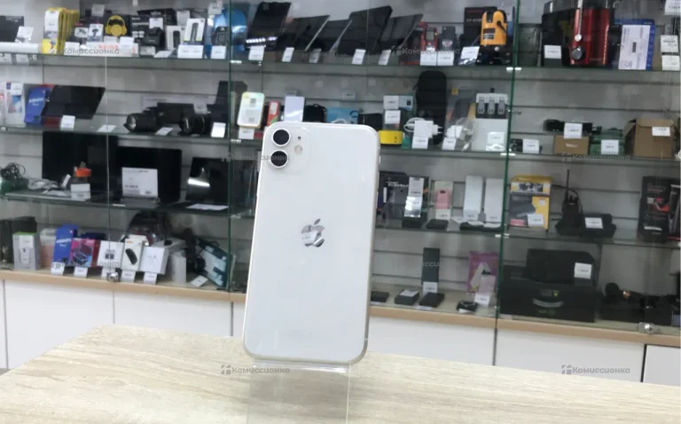 Apple IPhone 11 64Gb