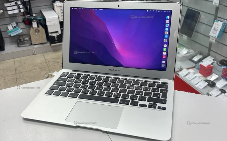 Ноутбук  MACBOOK AIR A1465