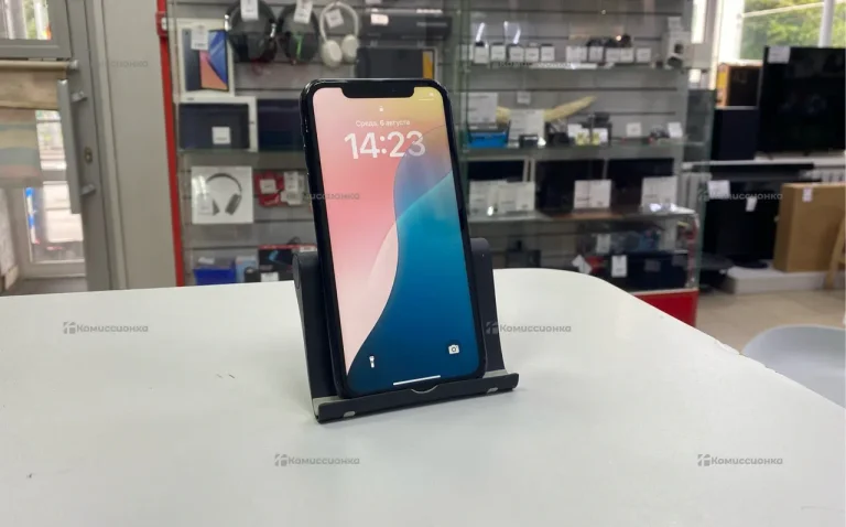 Apple iPhone XR 64GB.