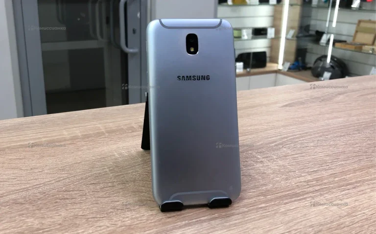 Samsung Galaxy J5 (2017) 2/16 ГБ