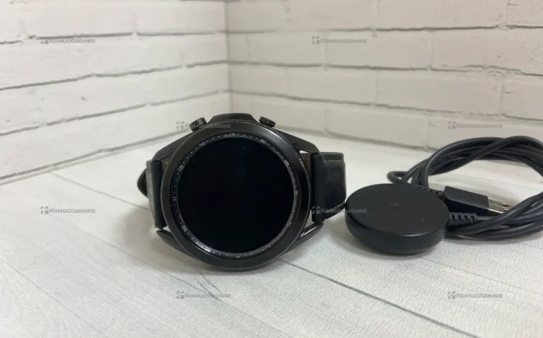 Часы  Samsung Galaxy Watch 3