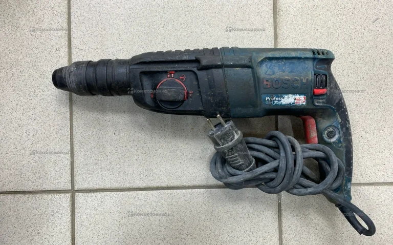 Перфоратор Bosch 2-26 DFR