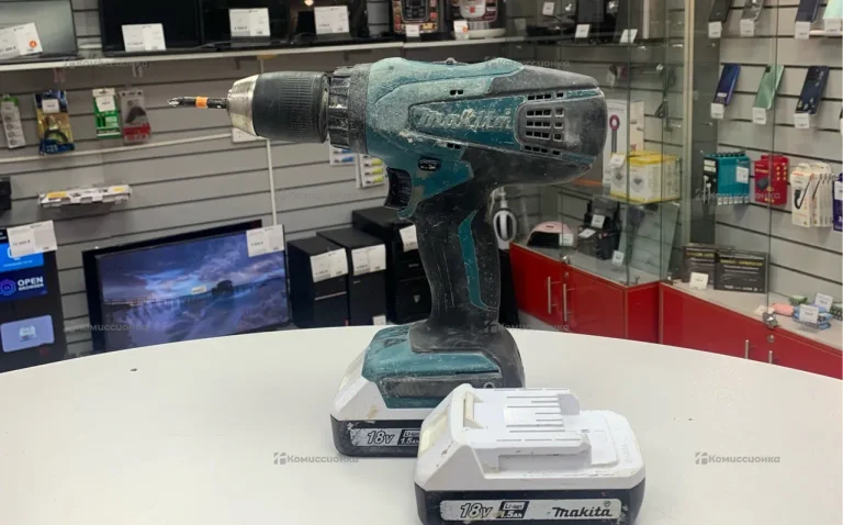 дрель шуруповёрт Makita DF457D
