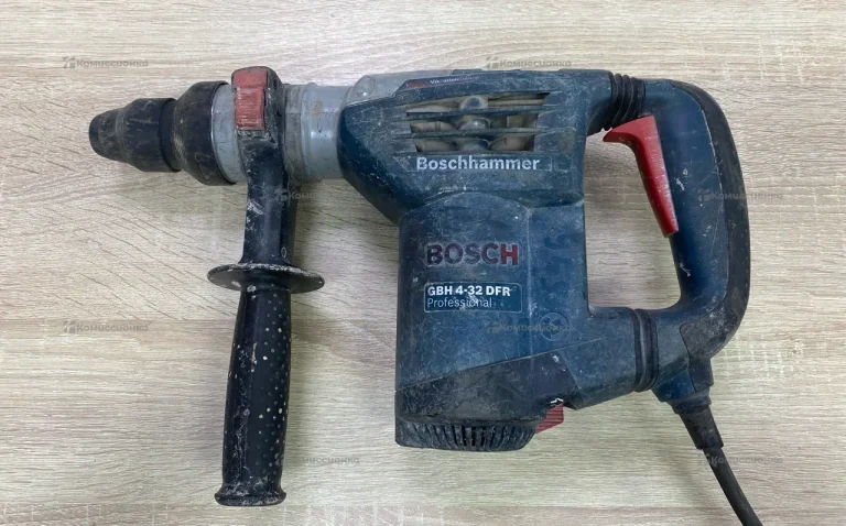 Перфоратор Bosch GBH 4-32 DFR