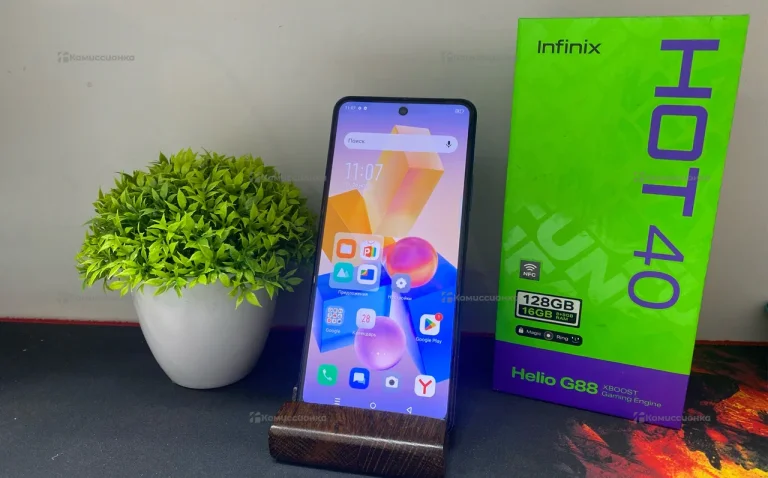 Infinix Hot 40 8/128 ГБ