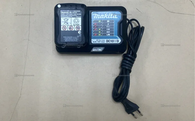 Зарядное устройство makita DC10WD и аккумулятор Ma