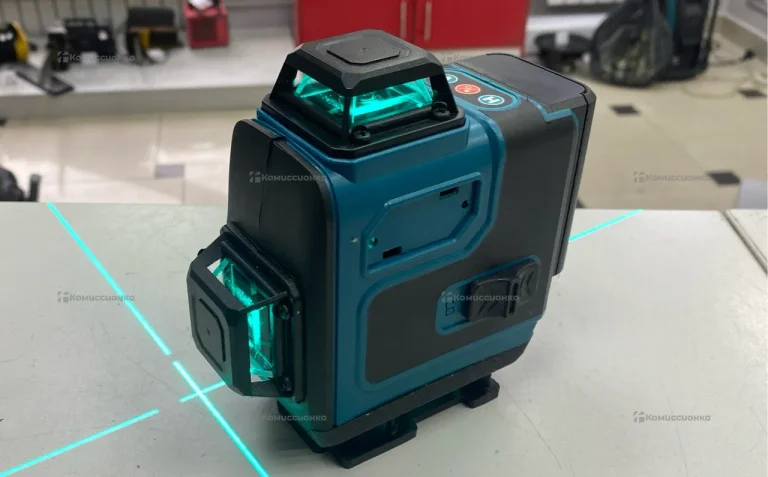 Лазерный уровень Makita реплика