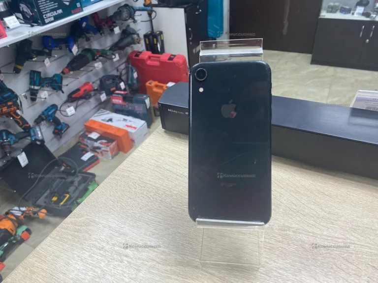 Apple iPhone XR 3/64 ГБ
