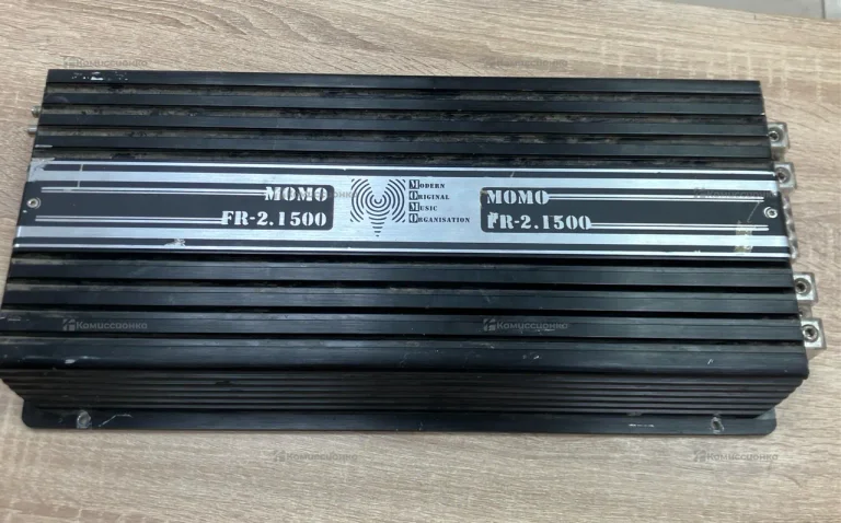 Усилитель  MOMO FR-2.1500