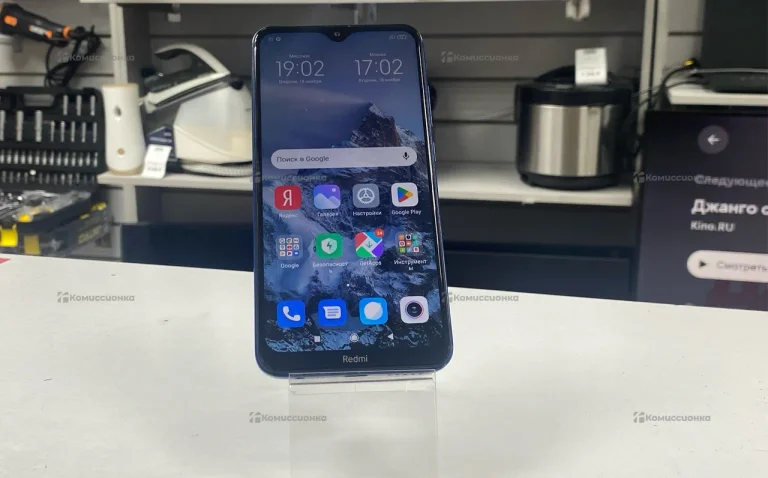 Xiaomi Redmi 8 3/32 ГБ