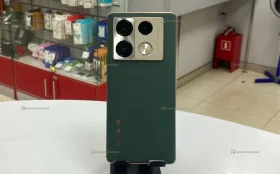 Infinix Note 40 Pro+ 12/256 ГБ