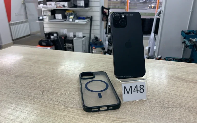 Apple iPhone 15 6/128 ГБ