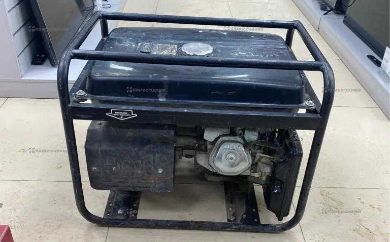 Бензиновая электростанция Huter DY8000LX