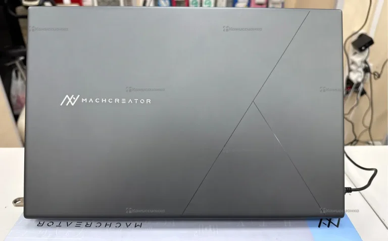 Ноутбук Machcreator One
