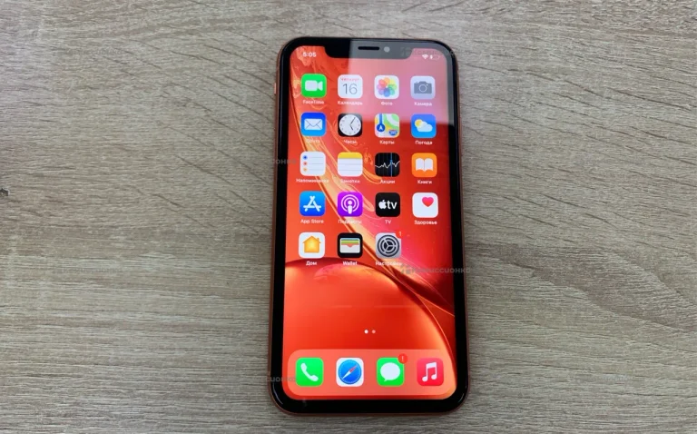 Apple iPhone XR 256 ГБ